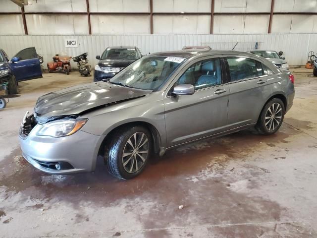 2013 Chrysler 200 Limited