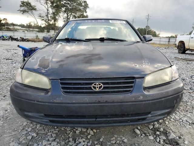 1999 Toyota Camry LE