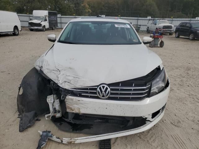 2014 Volkswagen Passat SE