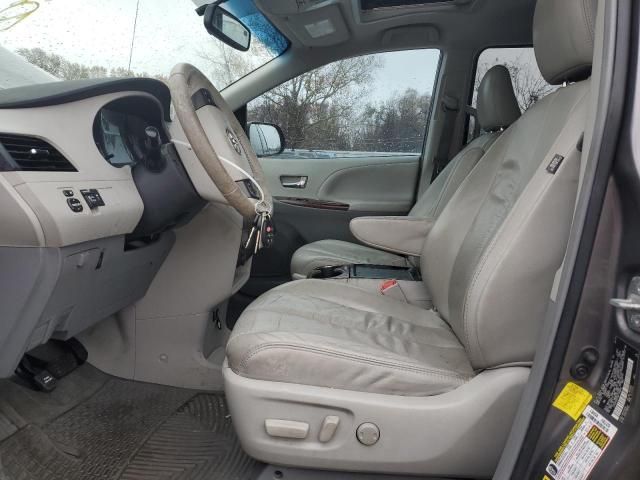 2011 Toyota Sienna XLE