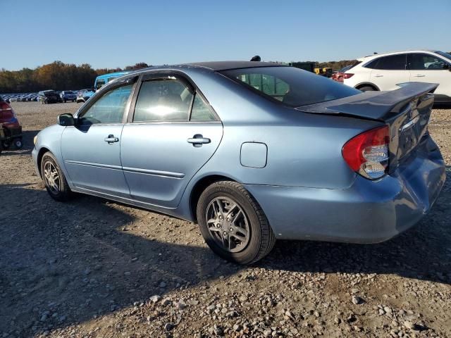 2004 Toyota Camry LE