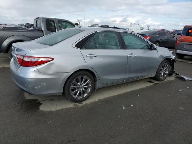 2015 Toyota Camry Hybrid