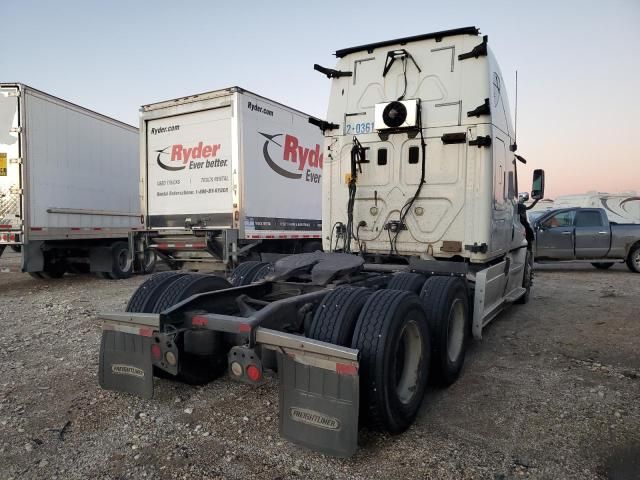 2012 Freightliner Cascadia 125