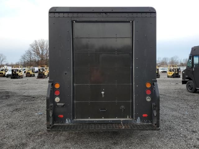 2009 Freightliner Chassis M Line WALK-IN Van