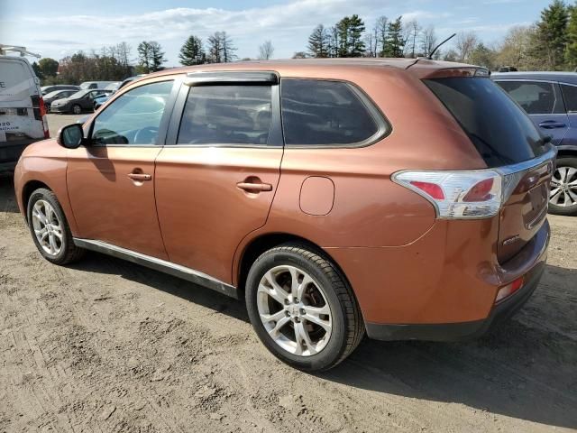 2014 Mitsubishi Outlander SE