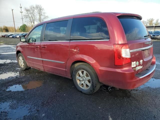 2012 Chrysler Town & Country Touring