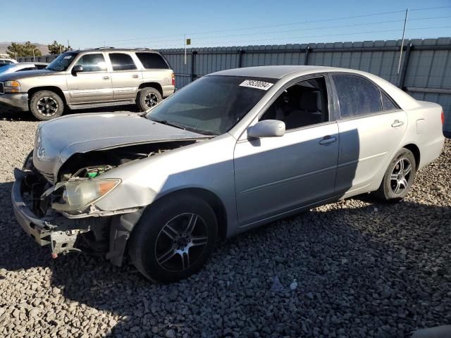 2005 Toyota Camry LE