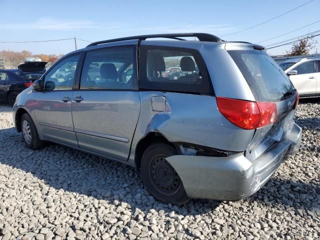 2010 Toyota Sienna CE