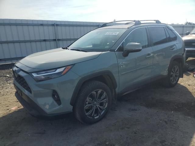 2022 Toyota Rav4 XLE Premium