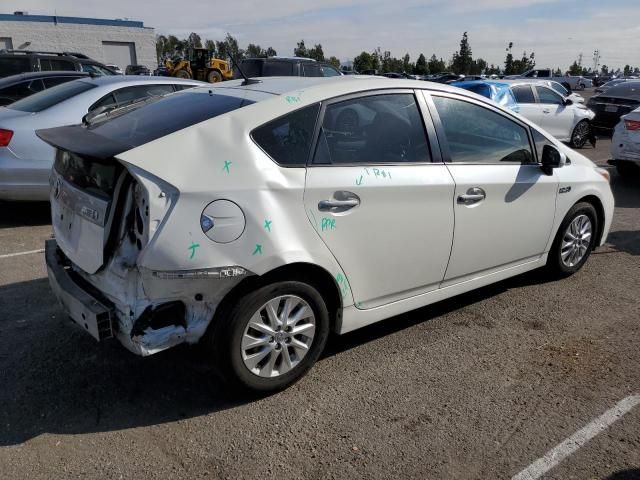 2014 Toyota Prius PLUG-IN