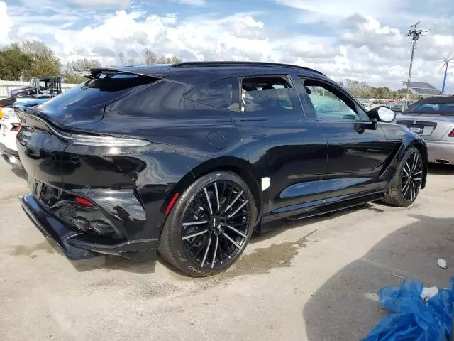 2023 Aston Martin DBX 707