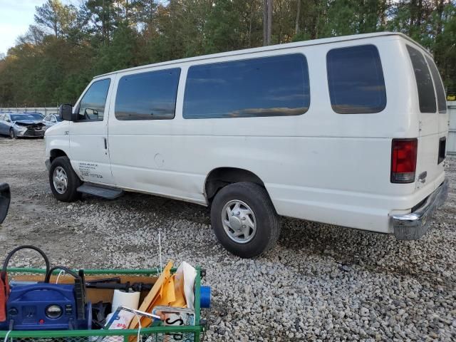 2013 Ford Econoline E350 Super Duty Wagon