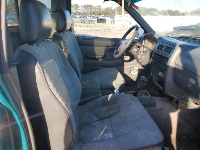 1995 Nissan Truck King Cab SE