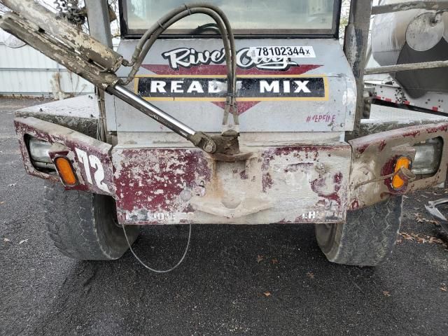 2004 Advance Mixer Advance Mixer