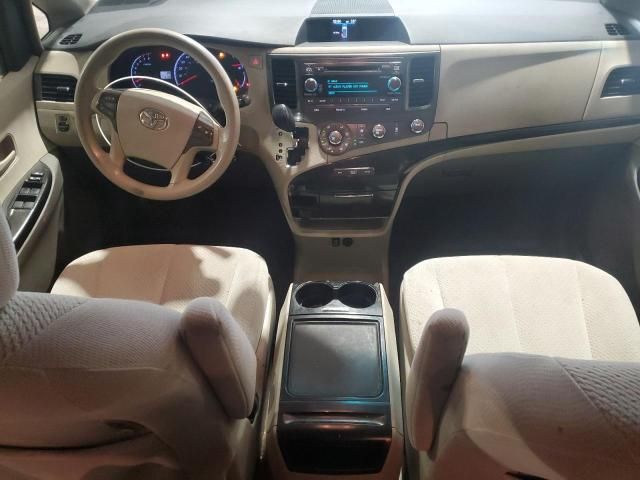 2012 Toyota Sienna LE