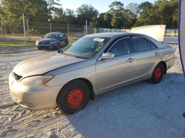 2004 Toyota Camry LE