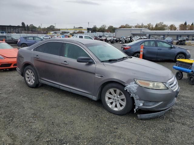 2011 Ford Taurus SE