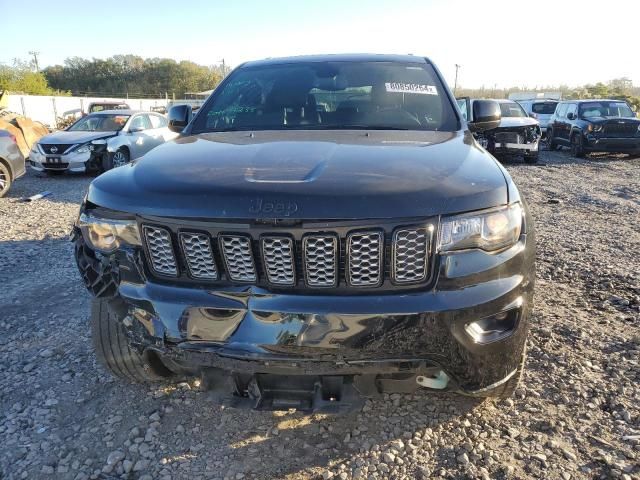 2020 Jeep Grand Cherokee Laredo