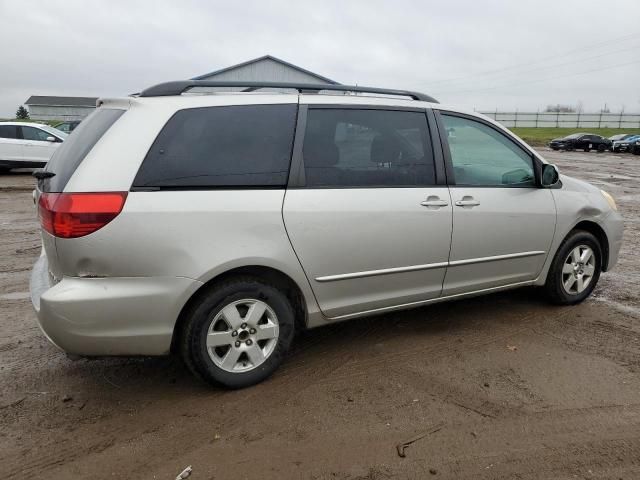 2005 Toyota Sienna XLE