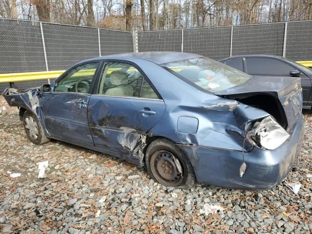 2004 Toyota Camry LE