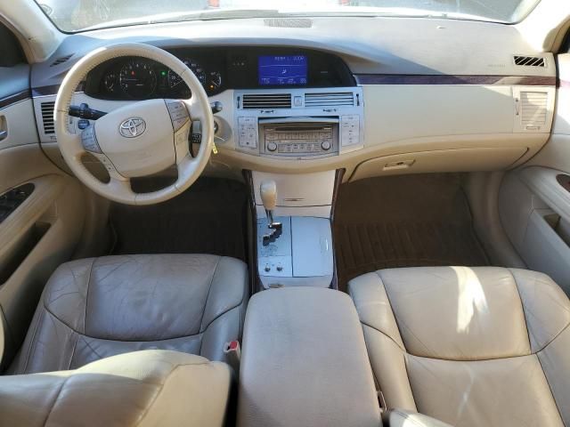 2010 Toyota Avalon XL