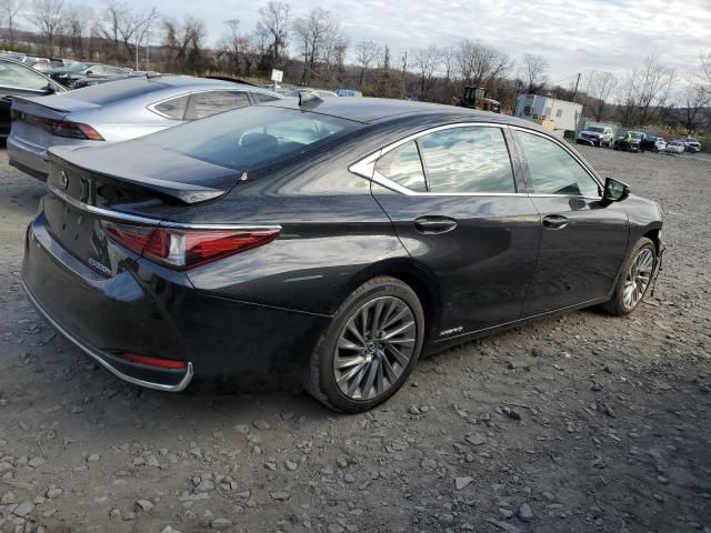 2022 Lexus ES 300H Base