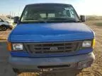 2004 Ford Econoline E350 Super Duty Wagon