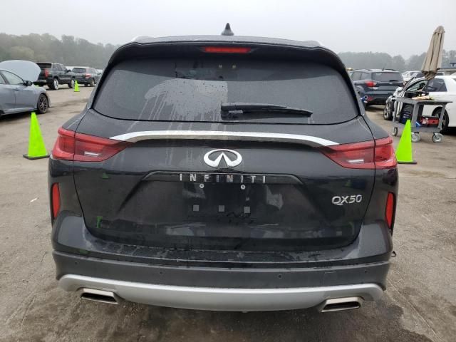 2022 Infiniti QX50 Luxe