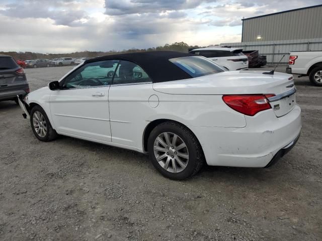 2013 Chrysler 200 Touring