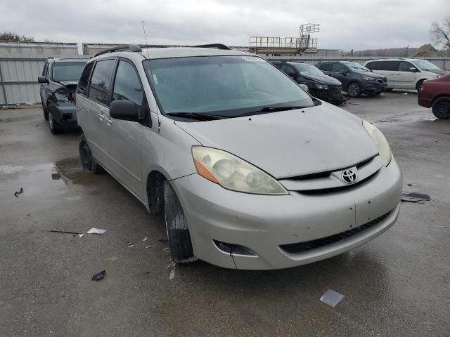 2006 Toyota Sienna CE