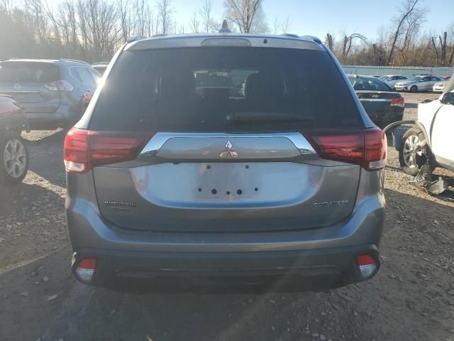 2019 Mitsubishi Outlander SE