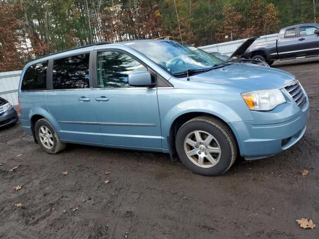 2009 Chrysler Town & Country Touring