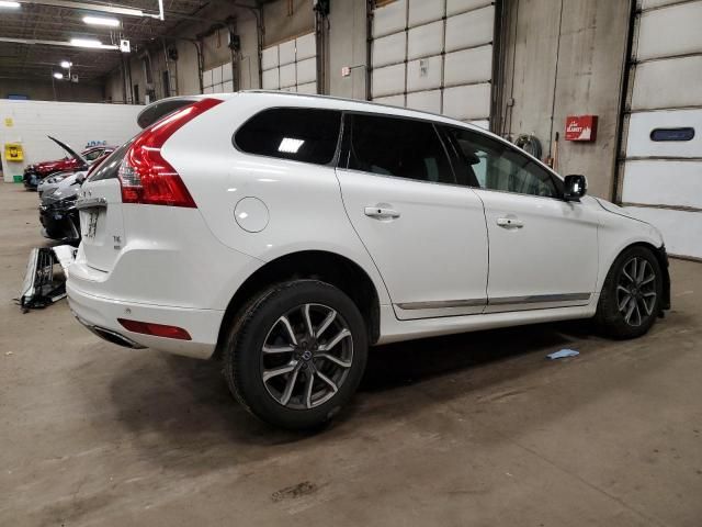 2016 Volvo XC60 T6 Platinum