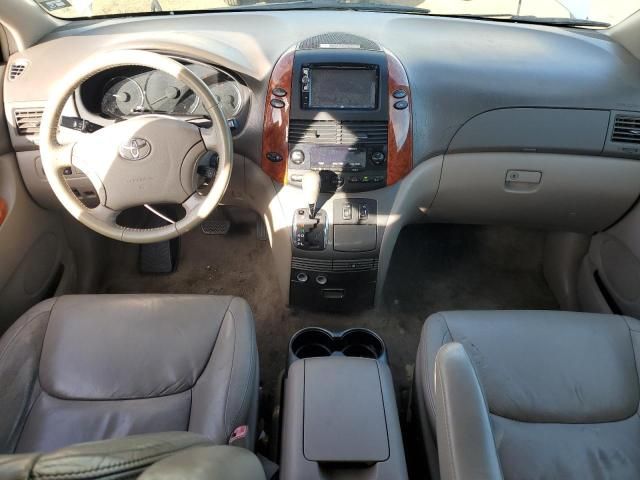 2006 Toyota Sienna XLE