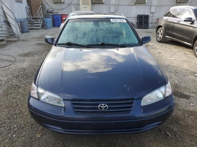 1998 Toyota Camry LE