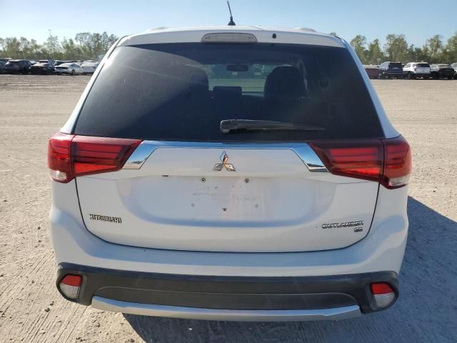 2016 Mitsubishi Outlander SE