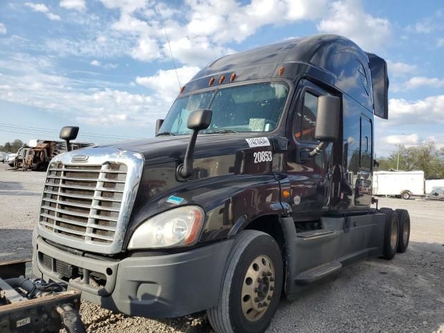 2015 Freightliner Cascadia 125