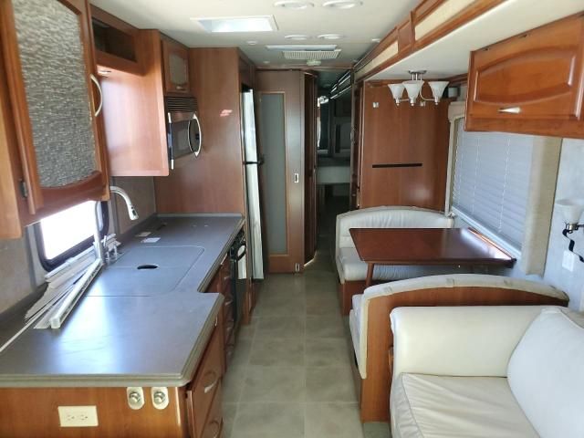 2006 Fleetwood 2006 Freightliner Chassis X Line Motor Home