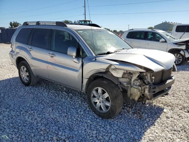 2011 Mitsubishi Endeavor LS