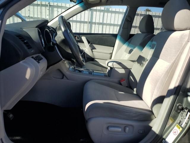 2012 Toyota Highlander Base