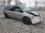 2004 Chrysler Town & Country LX