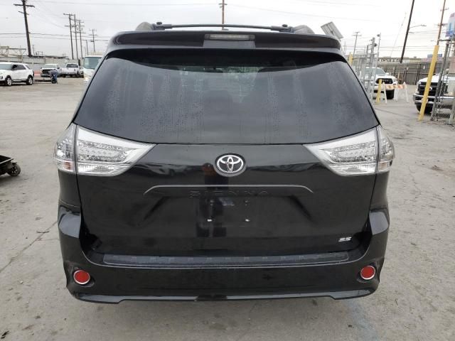 2013 Toyota Sienna Sport