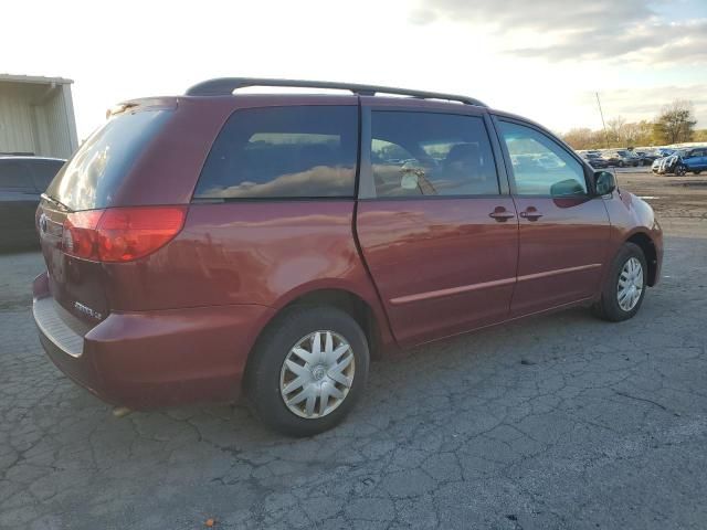 2009 Toyota Sienna CE