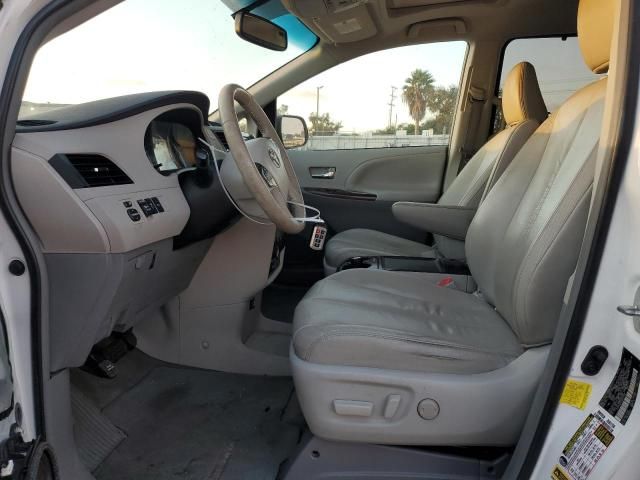 2012 Toyota Sienna XLE