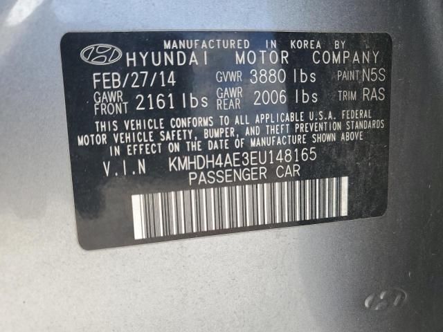 2014 Hyundai Elantra SE