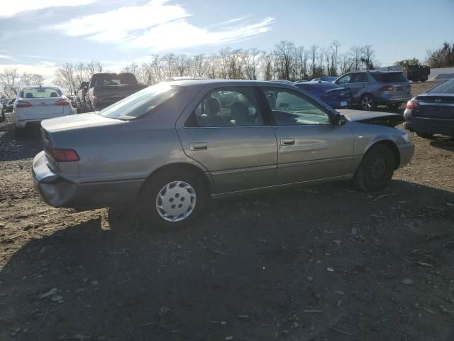 1999 Toyota Camry LE