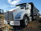 2024 Kenworth Construction T880