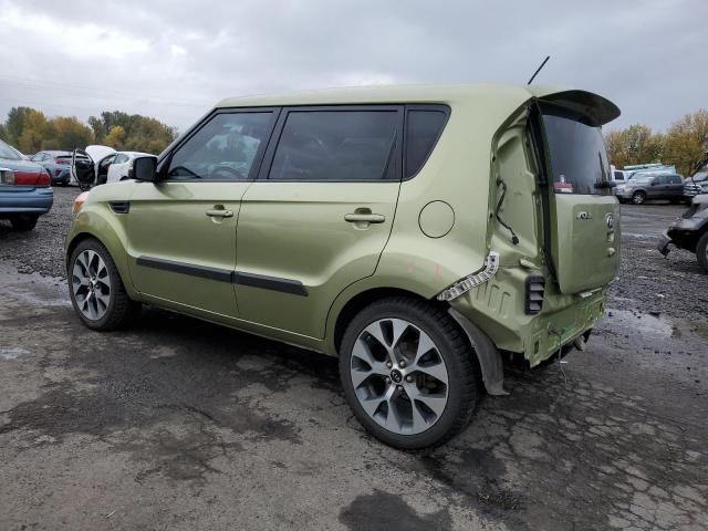 2013 KIA Soul +