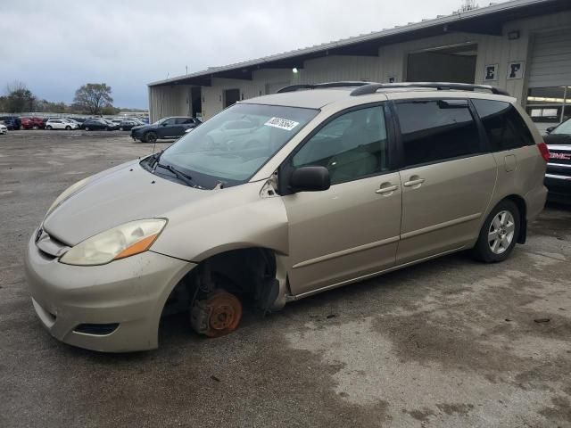 2007 Toyota Sienna CE