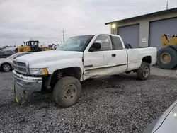 SUV salvage a la venta en subasta: 1998 Dodge RAM 2500